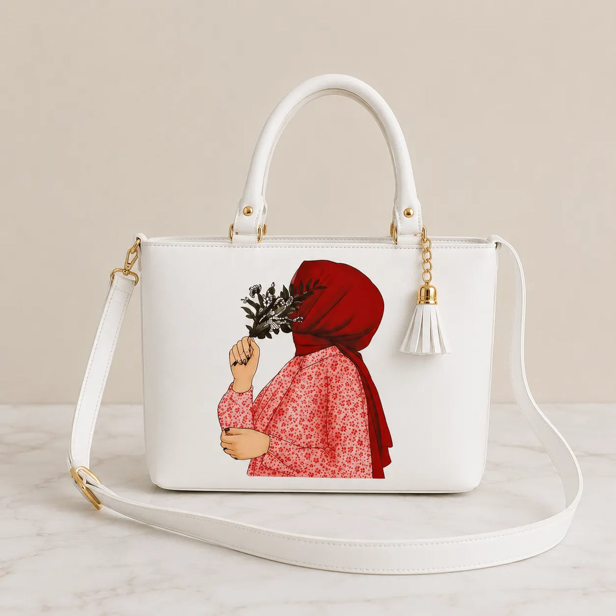 Stylish Shoulder Bag for Hijabistas | Chic & Spacious Design